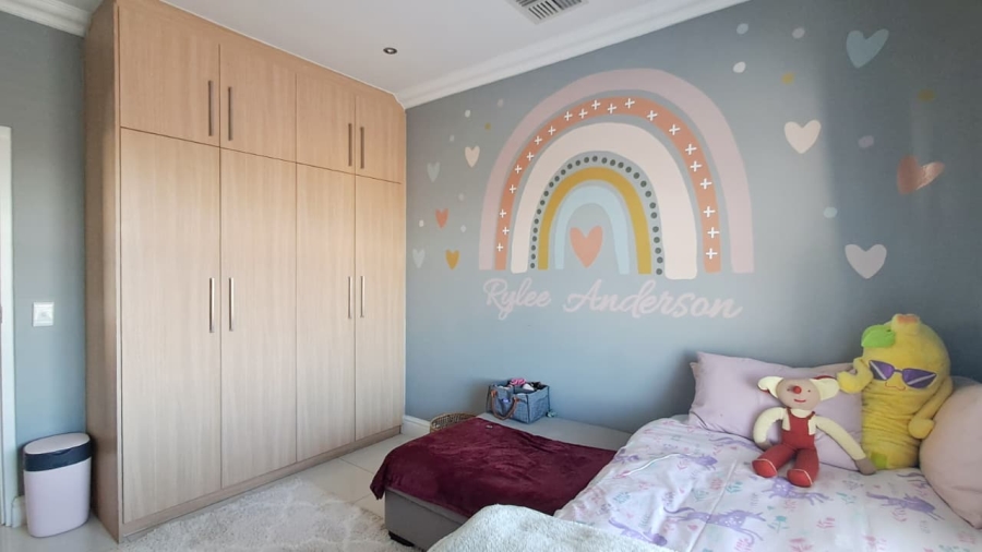 To Let 4 Bedroom Property for Rent in Avalon Estate Western Cape